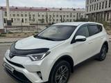 Toyota RAV4 2018 года за 11 000 000 тг. в Актау – фото 4