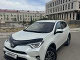 Toyota RAV4 2018 годаүшін11 000 000 тг. в Актау