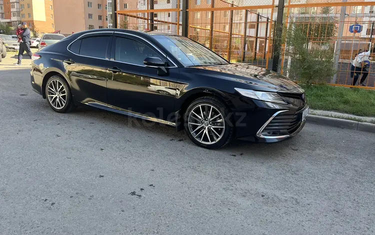 Toyota Camry 2023 годаүшін17 000 000 тг. в Астана