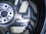 R19 HYUNDAI TUCSON оригинальные диски в Астане за 450 000 тг. в Астана – фото 4