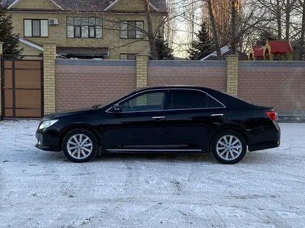 Toyota Camry 2012 года за 9 300 000 тг. в Актобе – фото 3