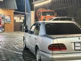 Mercedes-Benz E 230 1995 года за 3 900 000 тг. в Алматы – фото 5