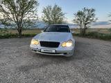 Mercedes-Benz C 180 2001 года за 3 300 000 тг. в Караганда – фото 2