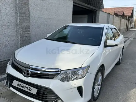 Toyota Camry 2014 года за 10 500 000 тг. в Шымкент – фото 2