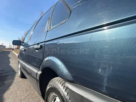 Volkswagen Passat 1993 года за 1 780 000 тг. в Костанай – фото 13