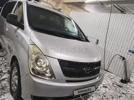 Hyundai H-1 2008 года за 5 500 000 тг. в Казалинск – фото 2