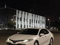 Toyota Camry 2019 года за 13 500 000 тг. в Шымкент – фото 2