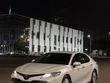 Toyota Camry 2019 года за 13 500 000 тг. в Шымкент – фото 2
