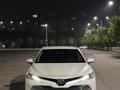 Toyota Camry 2019 года за 13 500 000 тг. в Шымкент