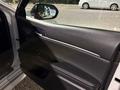 Toyota Camry 2019 года за 13 500 000 тг. в Шымкент – фото 23