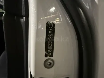 Toyota Camry 2019 года за 13 500 000 тг. в Шымкент – фото 27