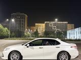 Toyota Camry 2019 года за 13 500 000 тг. в Шымкент – фото 3