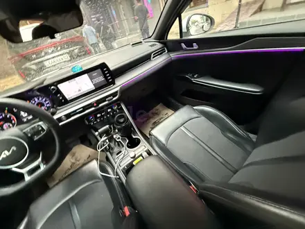 Kia K5 2021 года за 9 500 000 тг. в Астана – фото 17