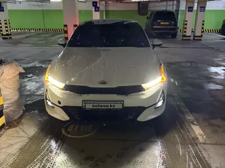 Kia K5 2021 года за 9 500 000 тг. в Астана – фото 21