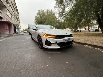 Kia K5 2021 года за 9 500 000 тг. в Астана – фото 2