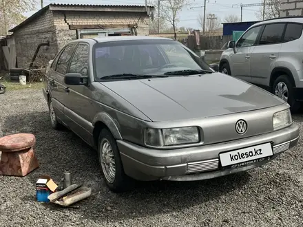 Volkswagen Passat 1993 года за 990 000 тг. в Акколь (Аккольский р-н) – фото 2