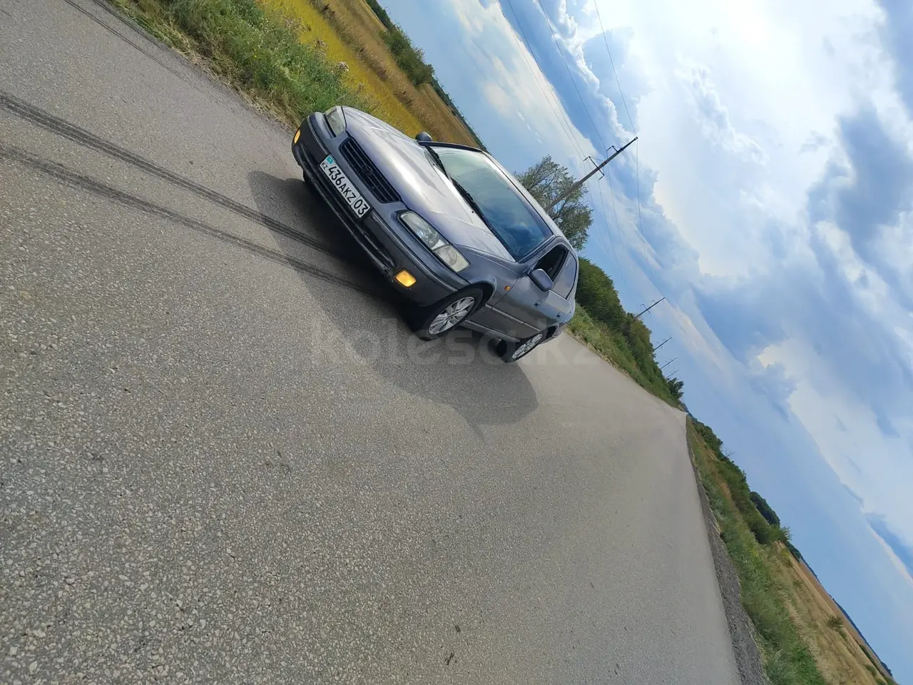 Toyota Camry, 1998