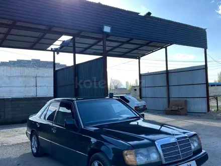 Mercedes-Benz E 230 1992 года за 900 000 тг. в Шымкент – фото 2