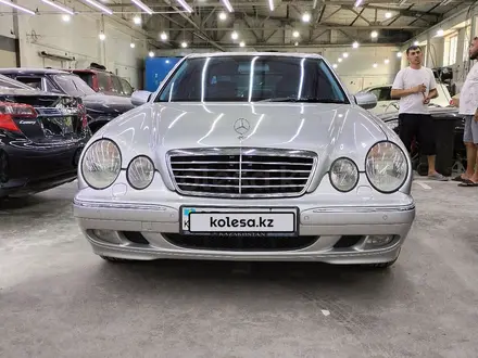 Mercedes-Benz E 320 2000 года за 7 500 000 тг. в Шымкент – фото 6