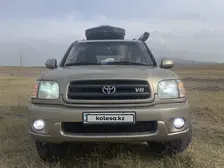 Toyota Sequoia, 2003
