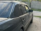 Mercedes-Benz E 220 1994 годаүшін2 700 000 тг. в Шу – фото 4