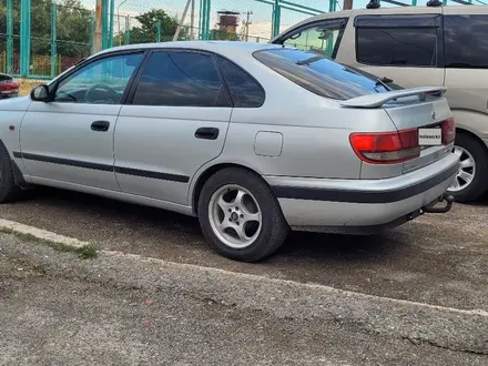 Toyota Carina E 1995 года за 2 500 000 тг. в Шымкент – фото 2