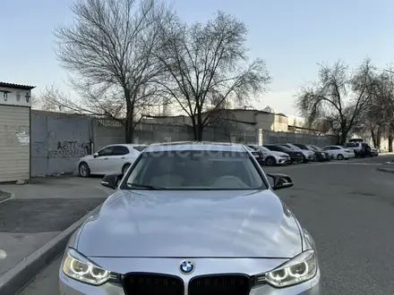 BMW 320 2011 года за 8 500 000 тг. в Шымкент