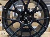 R18 9, 5J ET35 5x120 72, 6 за 360 000 тг. в Алматы
