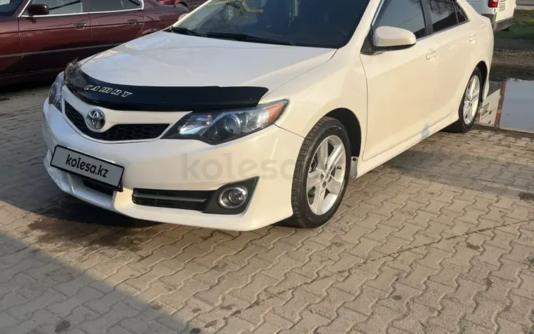 Toyota Camry 2013 годаfor8 350 000 тг. в Алматы