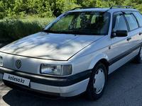 Volkswagen Passat 1992 годаүшін2 700 000 тг. в Алматы