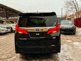 Toyota Alphard 2018 годаfor35 700 000 тг. в Кокшетау – фото 4