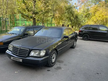 Mercedes-Benz S 320 1993 года за 3 800 000 тг. в Астана – фото 2