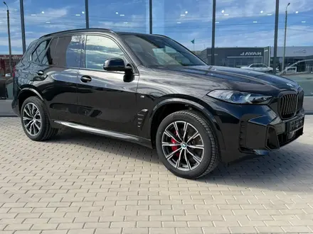 BMW X5 XDrive 40i 2025 года за 69 170 000 тг. в Актобе – фото 4