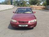 Toyota Camry 1997 годаүшін2 600 000 тг. в Павлодар – фото 2