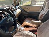 Toyota Highlander 2002 годаүшін5 900 000 тг. в Есик – фото 4