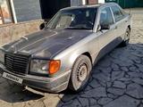 Mercedes-Benz E 230 1992 года за 1 050 000 тг. в Алматы – фото 2