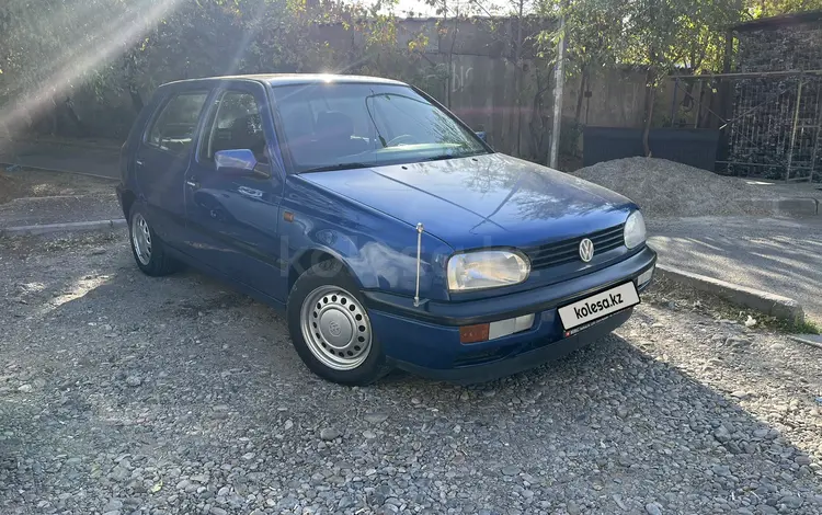 Volkswagen Golf 1994 годаүшін2 000 000 тг. в Шымкент