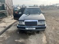 Mercedes-Benz E 230 1992 годаfor1 500 000 тг. в Алматы