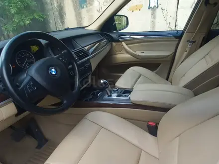 BMW X5 2012 года за 7 000 000 тг. в Актау – фото 10