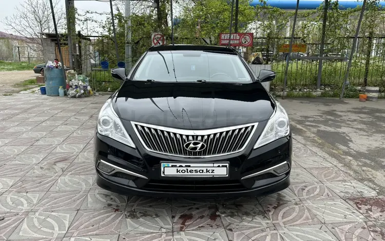 Hyundai Grandeur 2016 года за 8 600 000 тг. в Шымкент
