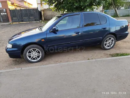 Nissan Primera 1998 года за 1 450 000 тг. в Астана – фото 2