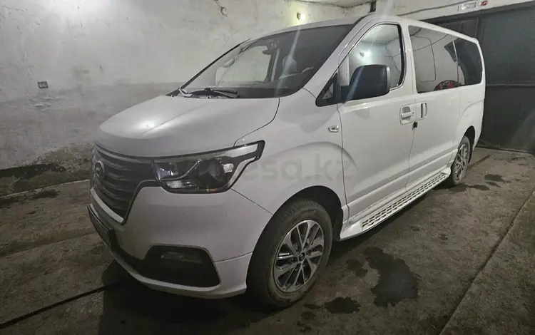 Hyundai Starex 2020 годаүшін18 200 000 тг. в Караганда