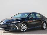 Toyota Camry 2023 годаfor16 580 000 тг. в Астана