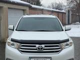 Toyota Highlander 2011 года за 12 700 000 тг. в Алматы