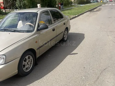 Hyundai Accent 2006 года за 1 600 000 тг. в Астана – фото 2