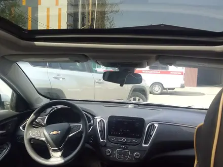 Chevrolet Malibu 2020 года за 9 500 000 тг. в Алматы – фото 6