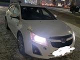 Chevrolet Cruze 2013 года за 3 800 000 тг. в Астана – фото 2