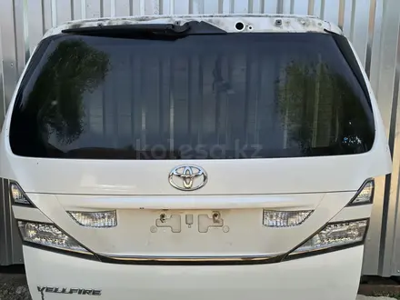 Крышка багажника Vellfire, багажник Алфард, багажник вилфайр, багаж вилфайр за 58 000 тг. в Алматы