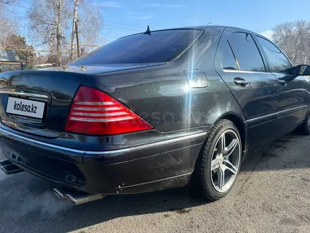 Mercedes-Benz S 500 2001 года за 3 800 000 тг. в Талдыкорган – фото 3