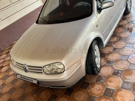 Volkswagen Golf 2001 года за 2 700 000 тг. в Кордай